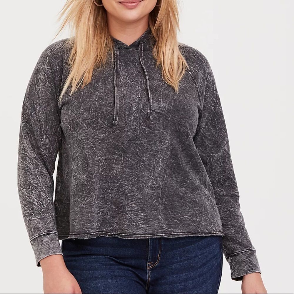 TORRID‎ BLACK MINERAL WASH MIDI HOODIE